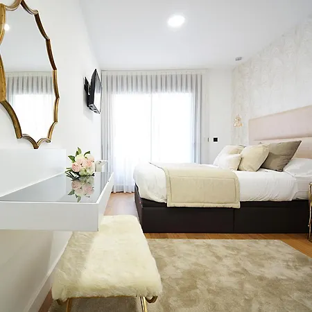 Tu Oasis Con Piscina En Portonovo Саншеншо